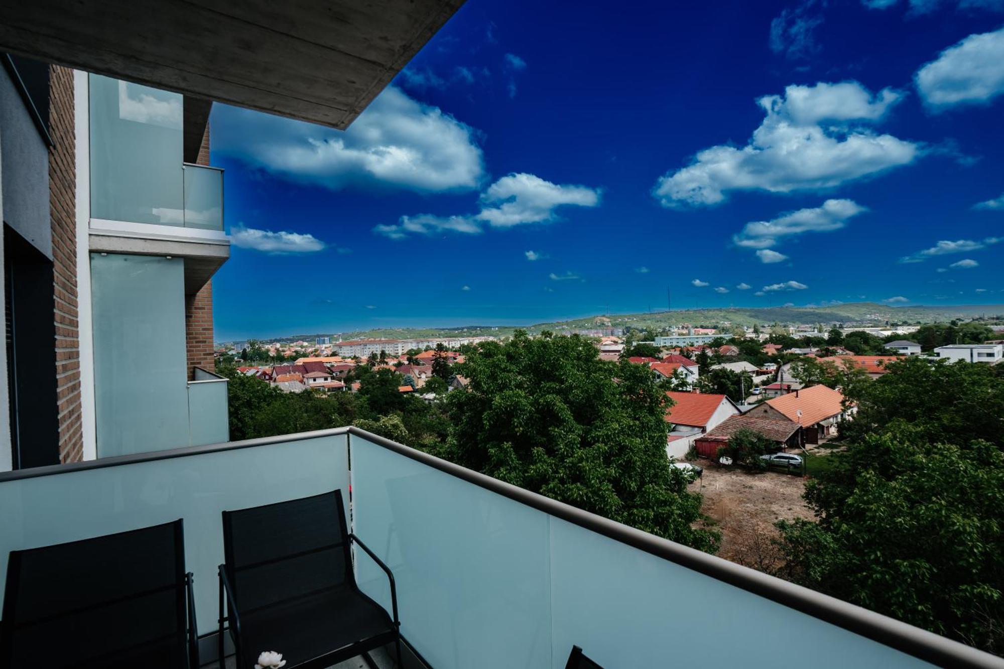 Sunrise View Apartment Oradea Exteriör bild